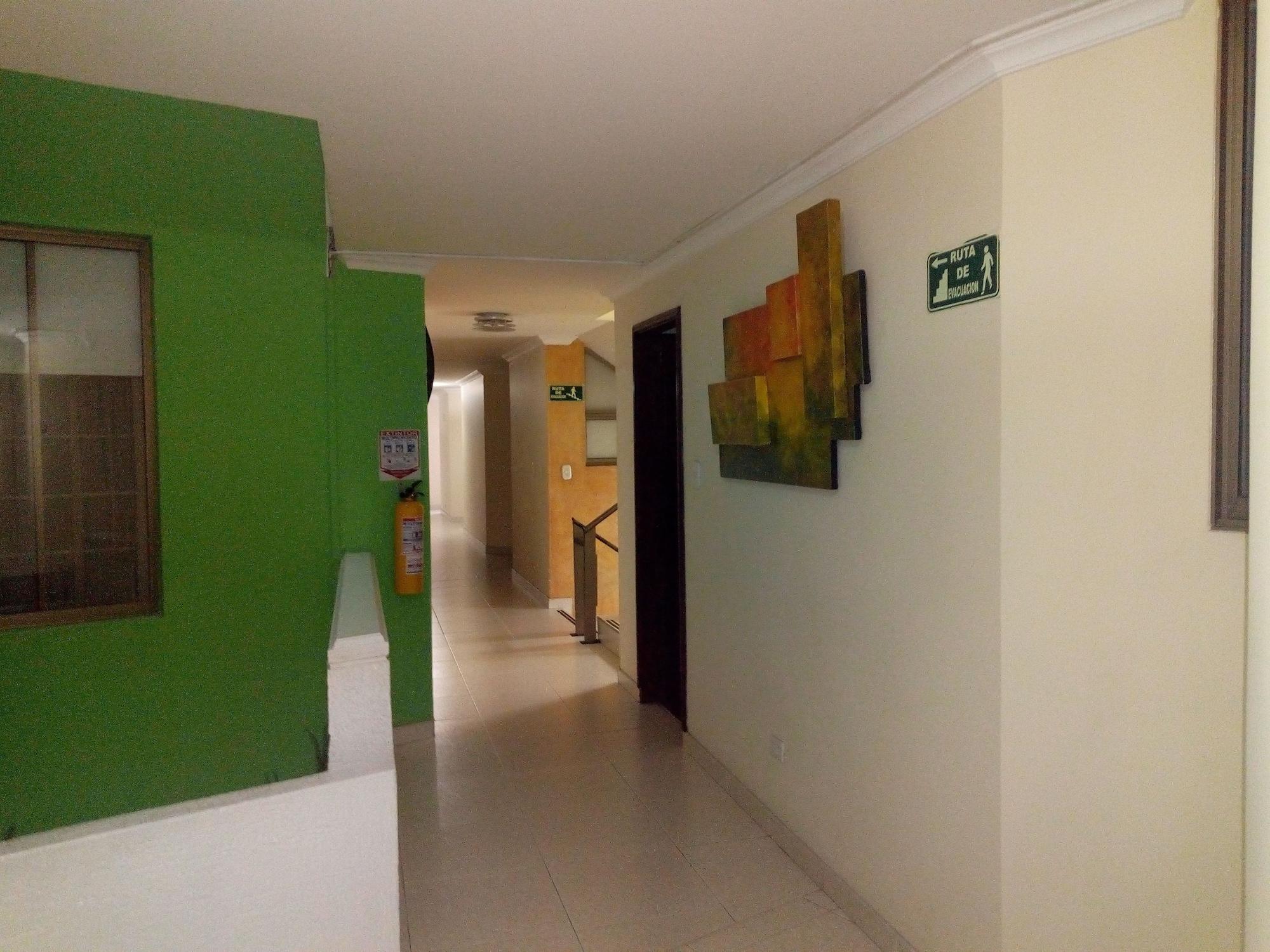 Hotel Ayenda Normandy โบโกตา ภายนอก รูปภาพ